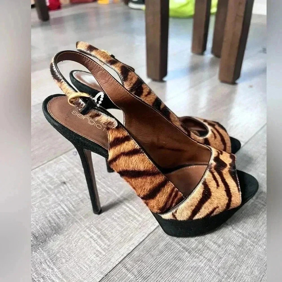Sergio Rossi animal print pony hair slingback heels - Picture 4 of 7